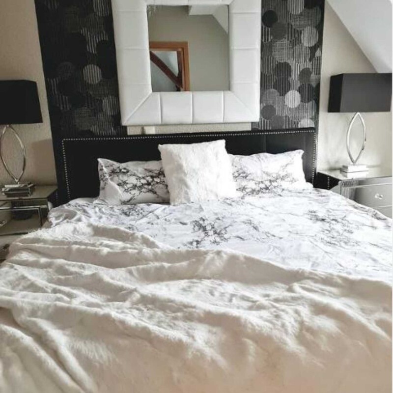 von Hohenstein Felldecke Rabbit weiß