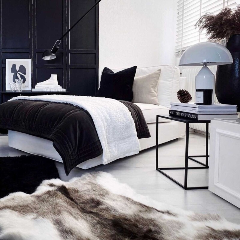 von Hohenstein Felldecke Rabbit weiß