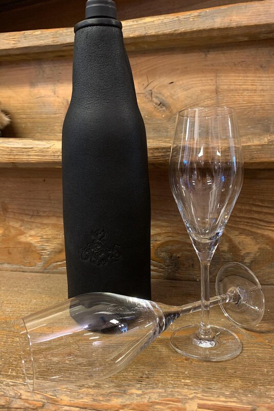 Sektkühler aus Lammfell