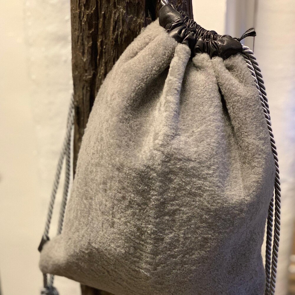 von Hohenstein Fell-Rucksack grau Kurzhaar