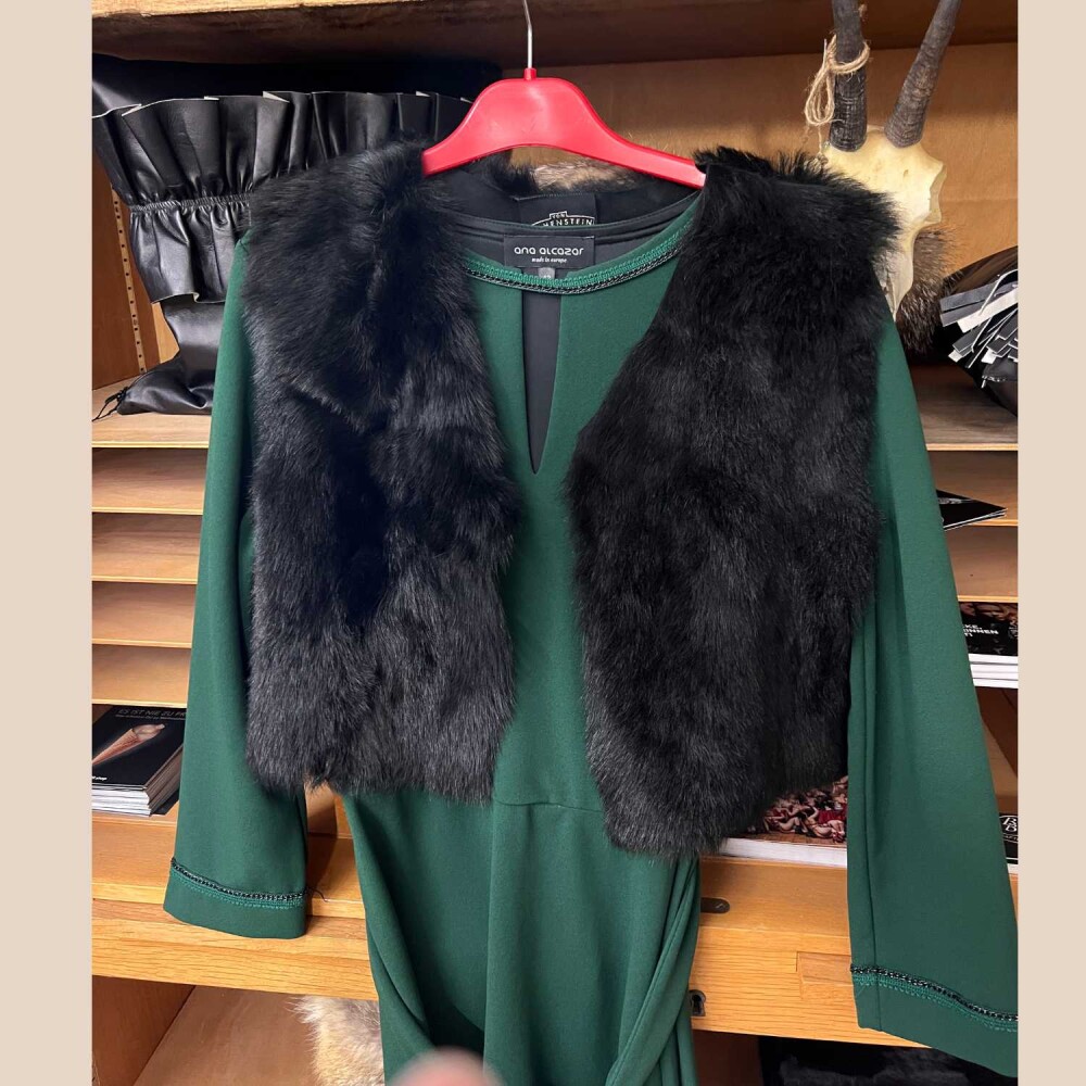 von Hohenstein Fell-Weste Ellen schwarz Langhaar